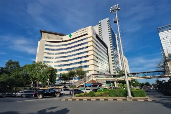 โรงพยาบาลราชวิถี ข้อมูลครบจบ วิธีเดินทาง และแนะนำที่พักใกล้โรงพยาบาล