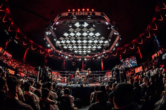 สนามมวยเวทีราชดำเนิน ตำนานมวยไทยใจกลางกรุงเทพฯ