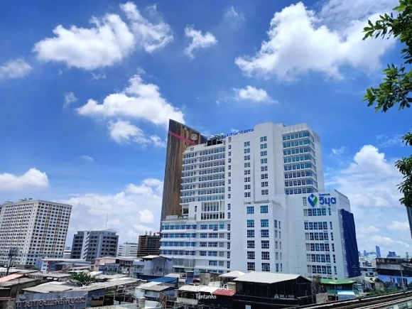 โรงพยาบาลวิมุต พหลโยธิน ใกล้อนุสาวรีย์ชัยสมรภูมิ ครบวงจรทุกการรักษา