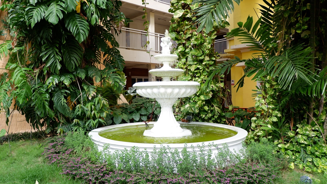 Garden de The Victory Bangkok Hotel