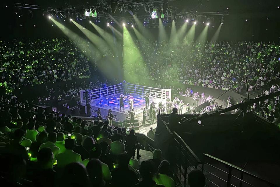 สนามมวยลุมพินี ทำไมนักท่องเที่ยวห้ามพลาดที่นี่