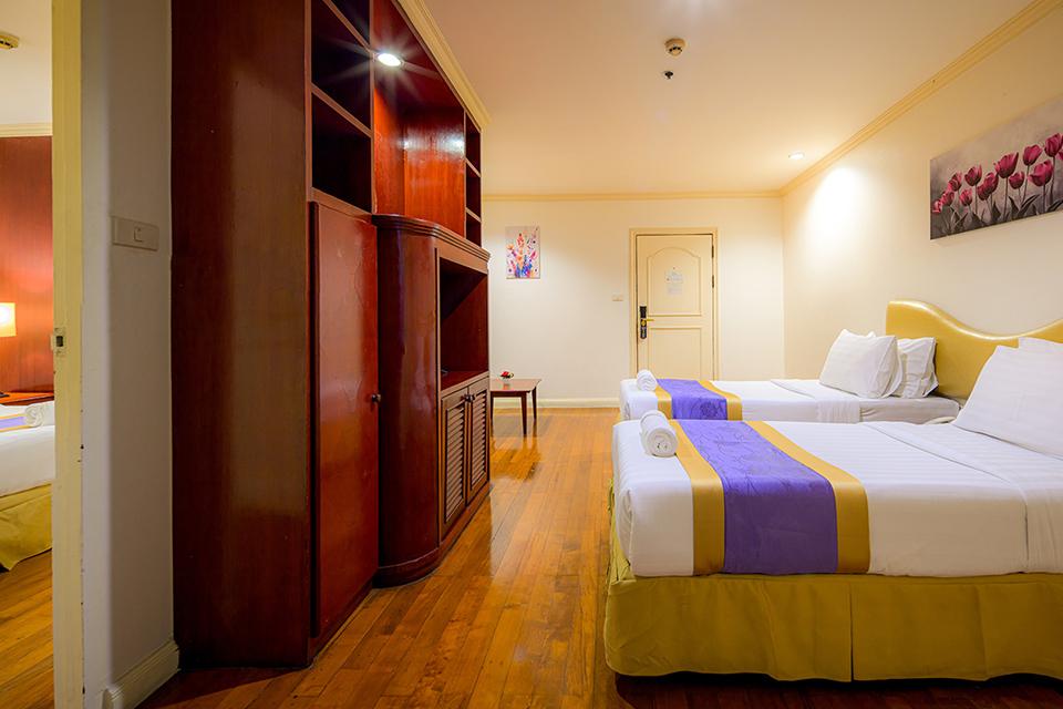 <h2>Rooms <span>&</span> Rate</h2>