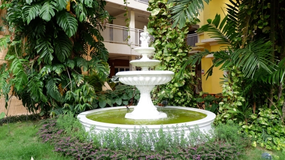 Garden de The Victory Bangkok Hotel