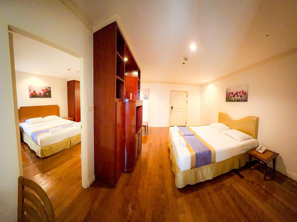 Grand Regent Heritage Suite