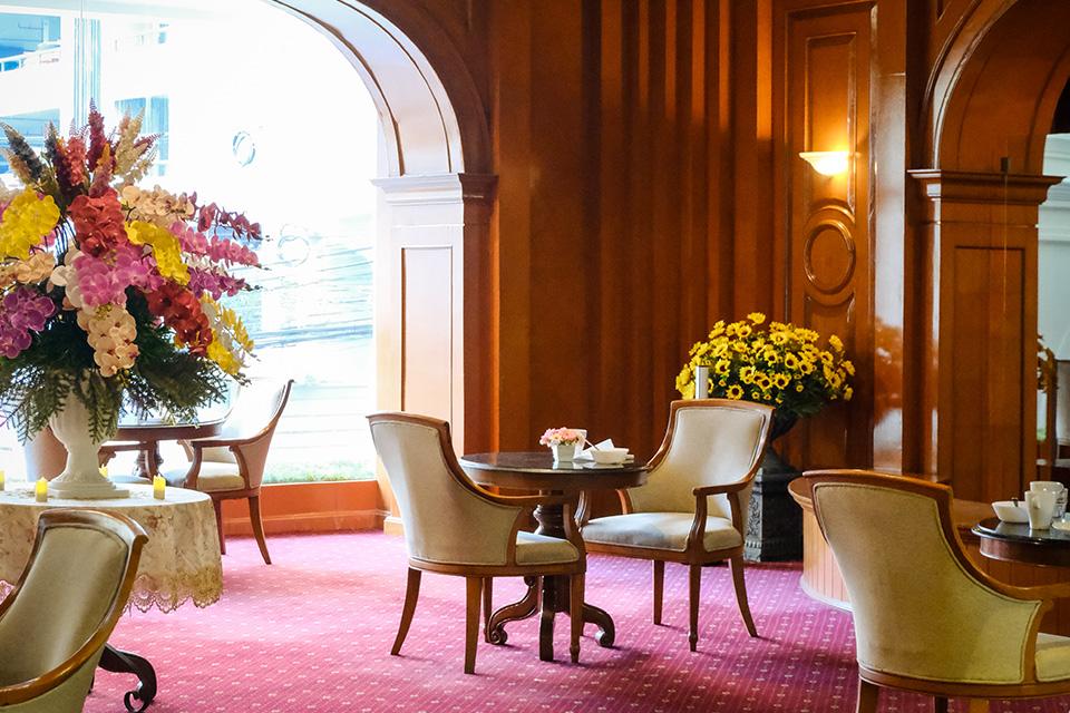 <h2>Facilities <span> & </span> Dining</h2>