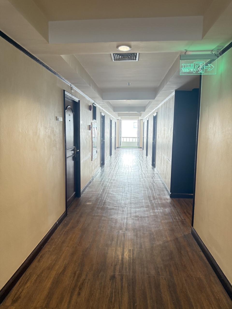 <h2>Facilities <span> & </span> Dining</h2>