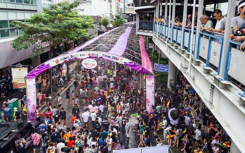 สงกรานต์กรุงเทพ 2569 มาเที่ยวกันเถอะ! จุดเด็ดที่ไม่ควรพลาดในเทศกาลปีใหม่ไทย