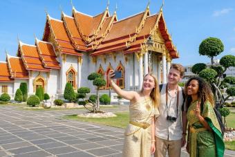 Wat Benchamabophit Dusitvanaram – Bangkok's Marble Temple You Must Visit at Least Once